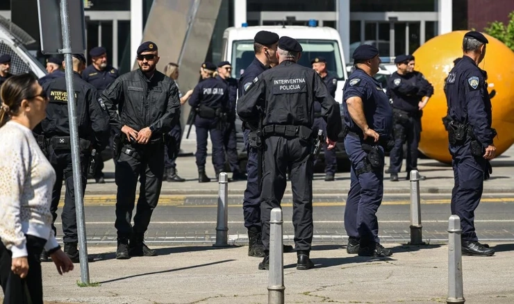  Zagreb: Policija pojačano osigurava "Hod za život" u centru grada 