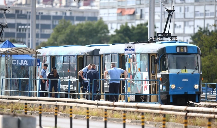 Našli mrtvaca u tramvaju