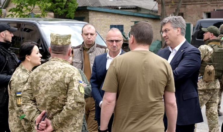 Premijer Plenković posjetio Irpinj i Buču