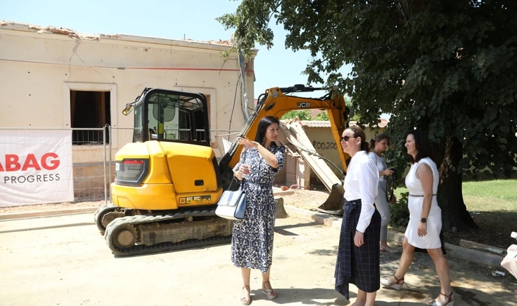 Ministrica Nina Obuljen Koržinek obišla radove u Petrinji