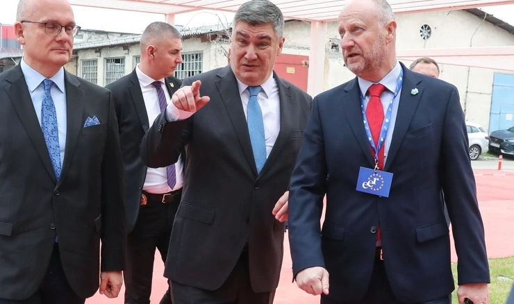 Summitu je nazočio i predsjednik Milanović