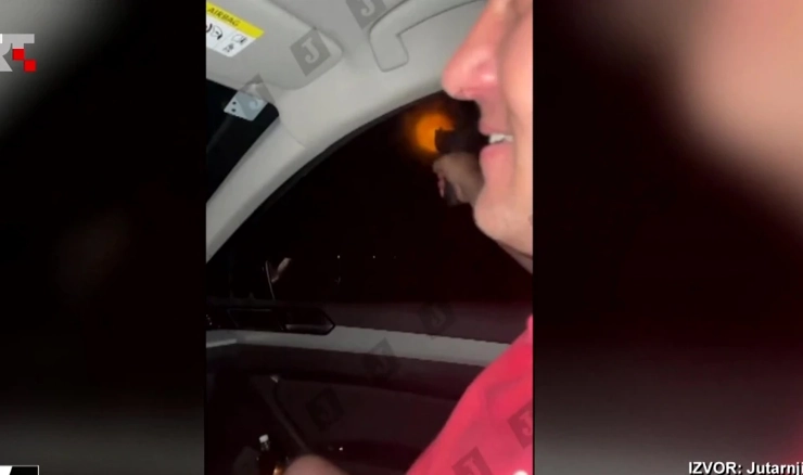 Pucanje Dabre iz automobila