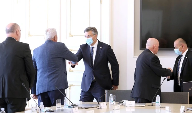 Andrej Plenković sastao se s predstavnicima Hrvatskog generalskog zbora