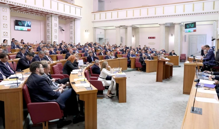 Sabor izglasao niži PDV za isporuke grijanja iz toplinskih stanica, ogrjevnog drva...