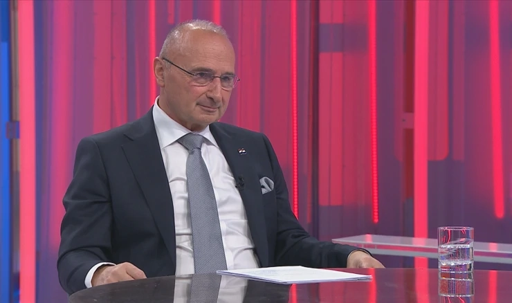 Gordan Grlić Radman
