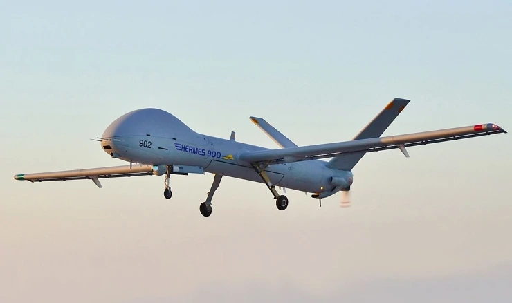 Dron Hermes 900