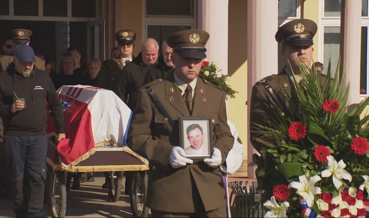 Stjepan Boni poginuo je u studenom 1991. tijekom borbenih djelovanja