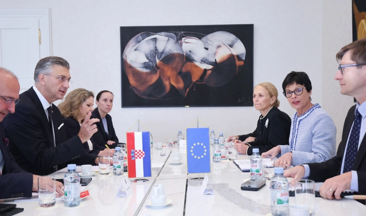 Andrej Plenković primio povjerenicu EK za proširenje Martu Kos
