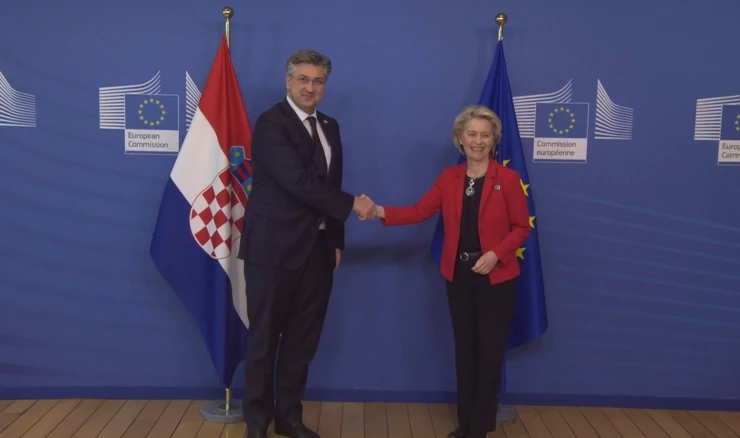 Plenković izvijestio predsjednicu Komisije o stanju u BiH