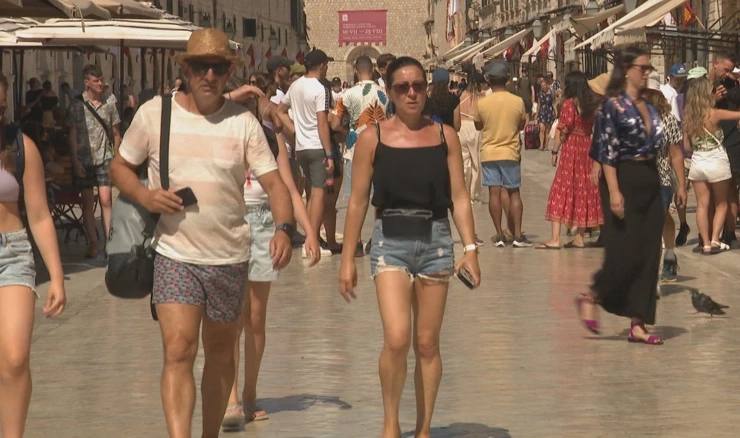 U Dubrovniku smjena gostiju