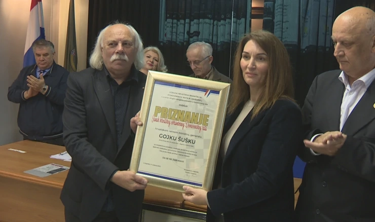 Posmrtno dodijeljeno priznanje Gojku Šušku