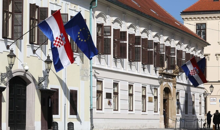 Banski dvori
