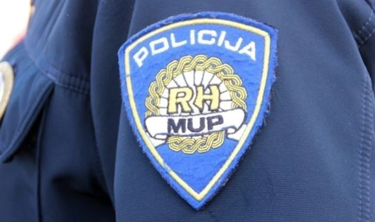 Policija