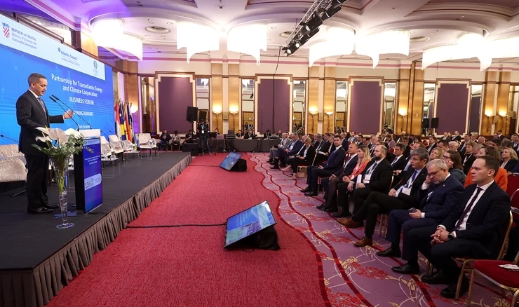 Don Graves, zamjenik ministra trgovine SAD-a