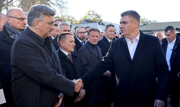 Susret premijera i predsjednika u Vukovaru