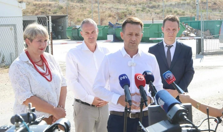 Konferencija za medije ispred reciklažnog dvorišta Karepovac u Splitu