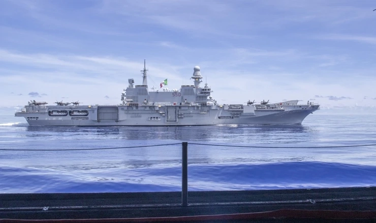 Talijanski nosač zrakoplova ITS Cavour (CVH 550)