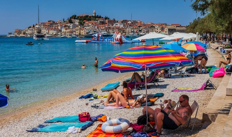 Ljetni dan u Primoštenu