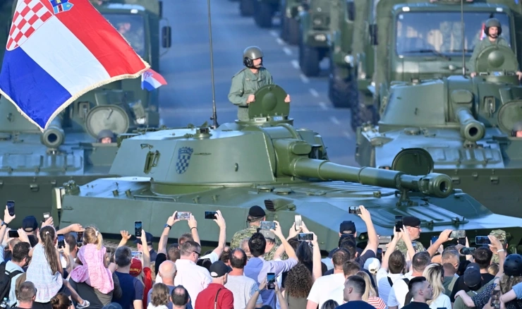 Vojni mimohod 2025.