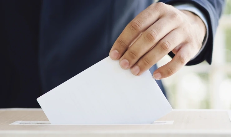 Kandidati za kancelara prvi put 'prsa o prsa'