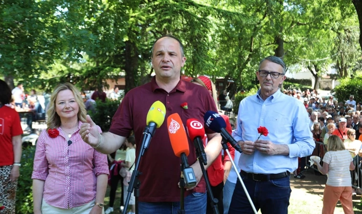 Siniša Hajdaš Dončić i Sandra Krpan