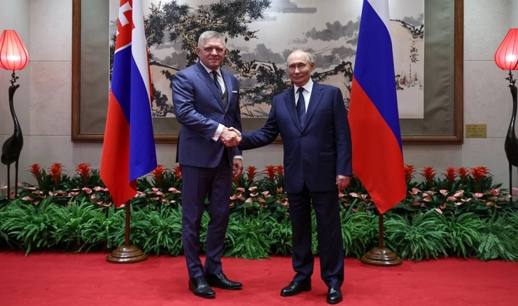 Fico i Putin u Pekingu