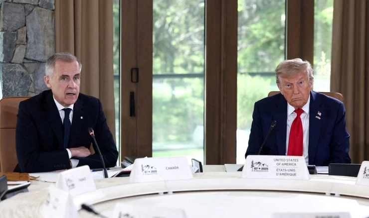 Mark Carney i Donald Trump na summitu G7