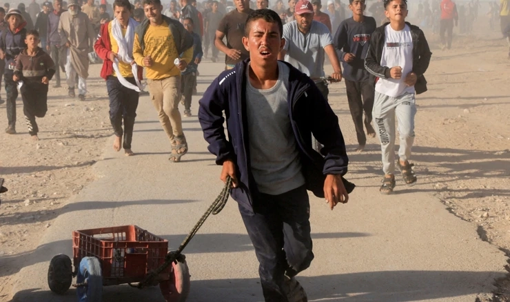 Dolazak po humanitarnu pomoć u Khan Younisu