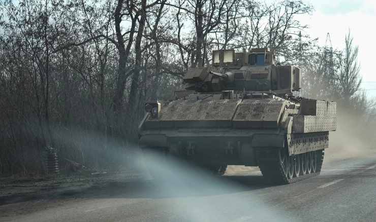 Ukrajinski M2A2 Bradley u blizini Pokrovska 28. siječnja