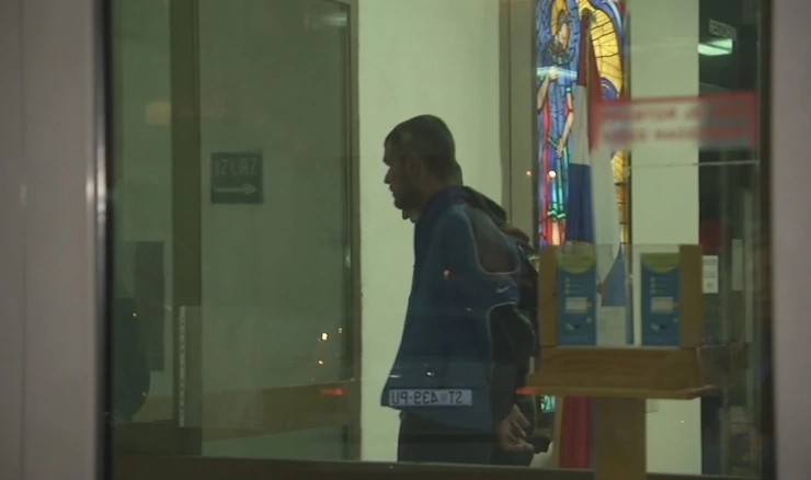 Privođenje Ivana Božića